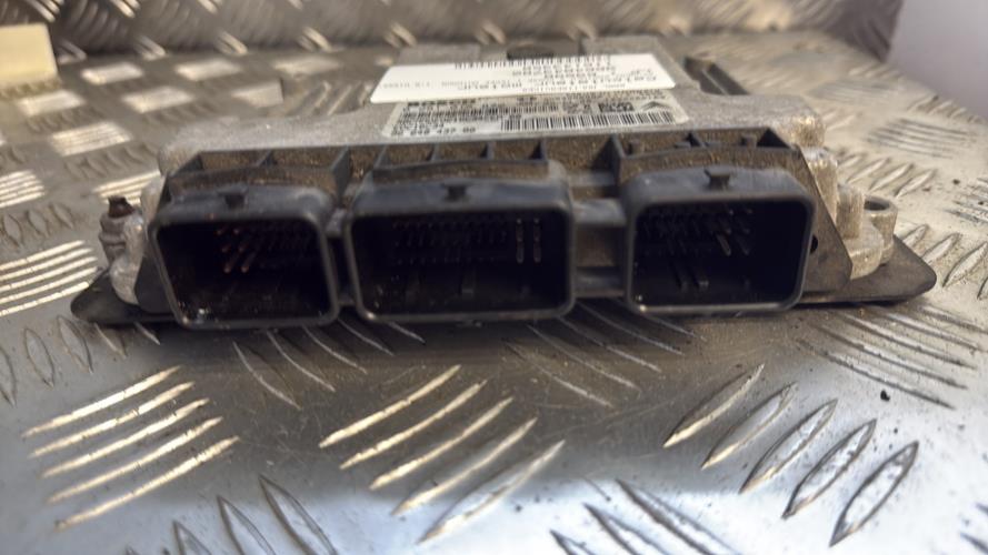 Calculateur moteur PEUGEOT PARTNER 2 PHASE 1 Diesel - Image 3