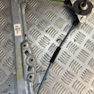 Leve vitre mecanique arriere droit PEUGEOT 208 1 PHASE 2 Diesel - Image 1