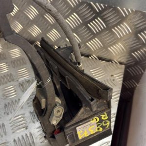 Serrure arriere gauche FORD MONDEO 3 PHASE 1 Diesel - Image 1