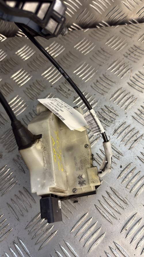 Serrure arriere gauche PEUGEOT 208 1 PHASE 2 Diesel - Image 3