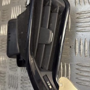 Aerateur tableau de bord avant gauche PEUGEOT 208 1 PHASE 2 Diesel - Image 1