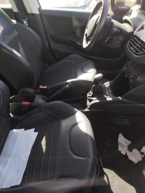 Compteur PEUGEOT 208 1 PHASE 1 Diesel - Image 7