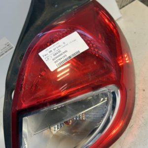 Feu arriere principal droit (feux) RENAULT CLIO 3 PHASE 1 Diesel - Image 1