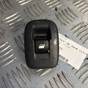 Interrupteur de leve vitre arriere gauche PEUGEOT 208 1 PHASE 1 Diesel - Image 1