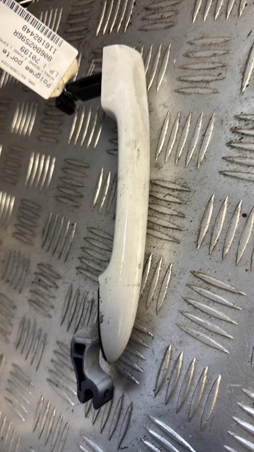 Poignee porte arriere gauche RENAULT MEGANE 3 PHASE 1 Diesel - Image 3