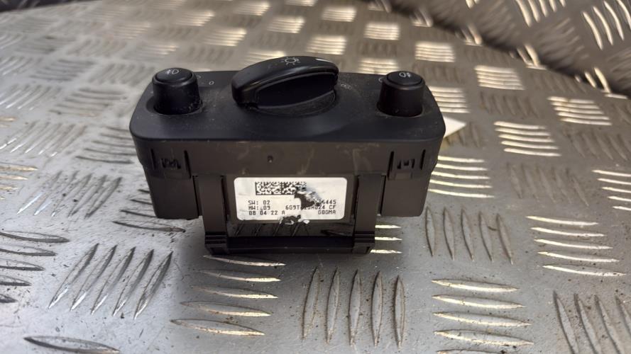 Commande de phare FORD MONDEO 3 PHASE 1 Diesel - Image 2