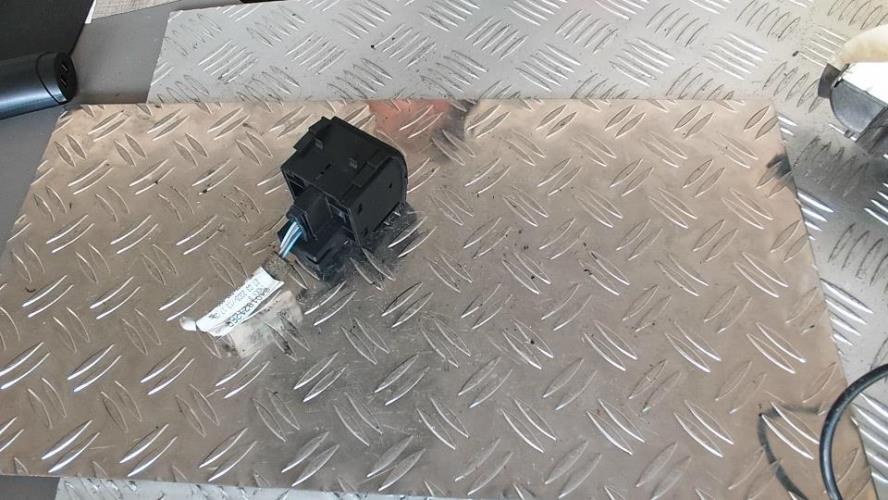 Commande de reglage hauteur de phare RENAULT GRAND SCENIC 3 PHASE 1 Diesel - Image 1