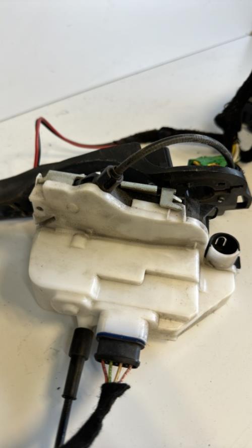 Serrure avant droit CITROEN C3 1 PHASE 2 Diesel - Image 1