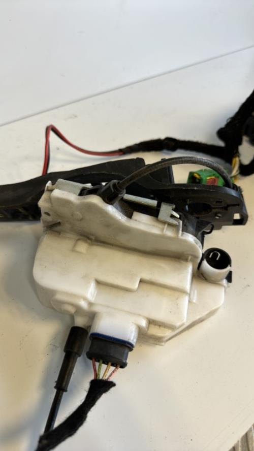 Serrure avant droit CITROEN C3 1 PHASE 1 Essence - Image 2