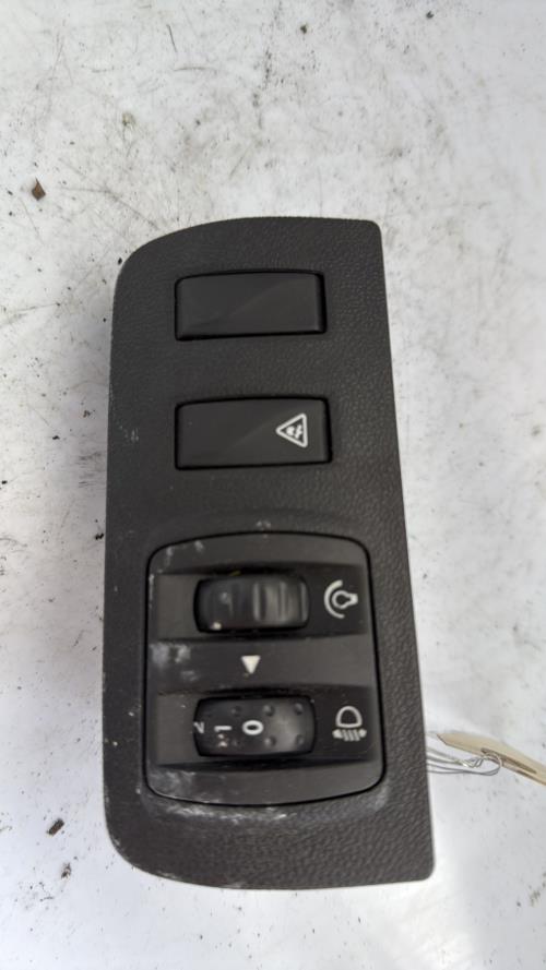 Commande de reglage hauteur de phare RENAULT SCENIC 3 PHASE 1 Diesel - Image 1