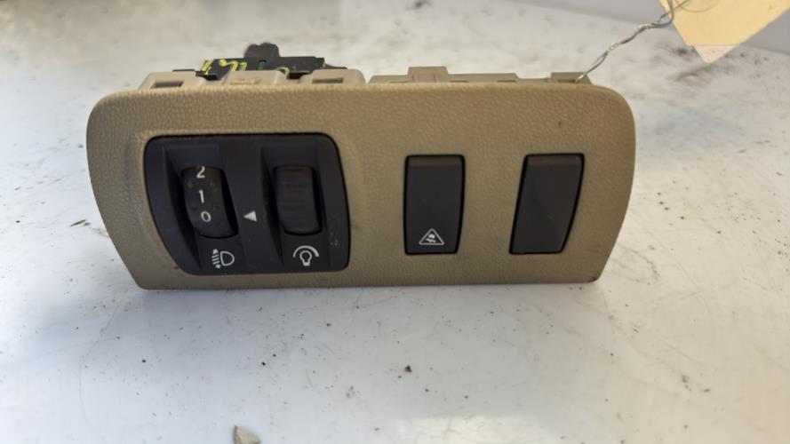 Commande de reglage hauteur de phare RENAULT SCENIC 3 PHASE 1 Diesel - Image 1