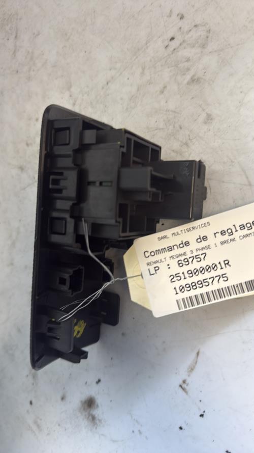 Commande de reglage hauteur de phare RENAULT MEGANE 3 PHASE 1 BREAK Diesel - Image 3