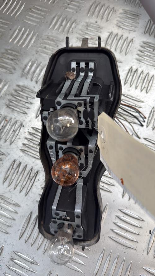 Platine feu arriere droit RENAULT SCENIC 2 PHASE 1 Diesel - Image 3