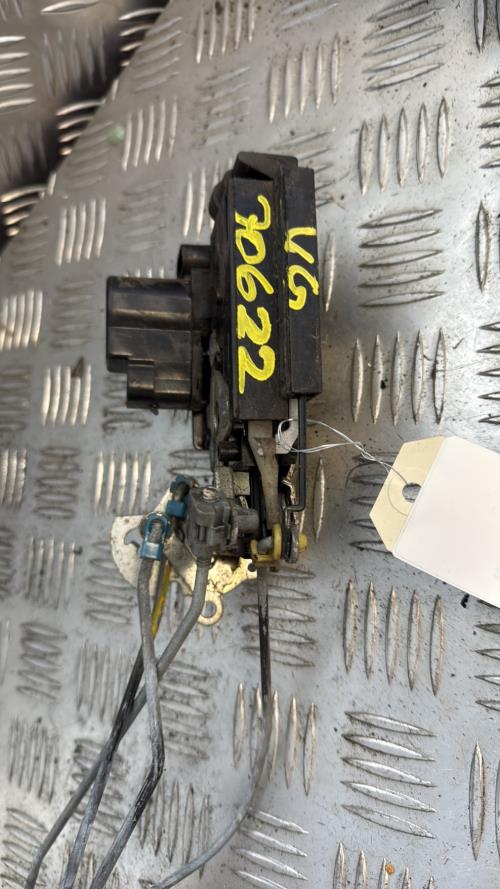 Serrure avant gauche CHEVROLET AVEO 1 Essence - Image 3