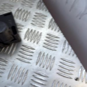 Serrure arriere droit CHEVROLET AVEO 1 Essence - Image 1