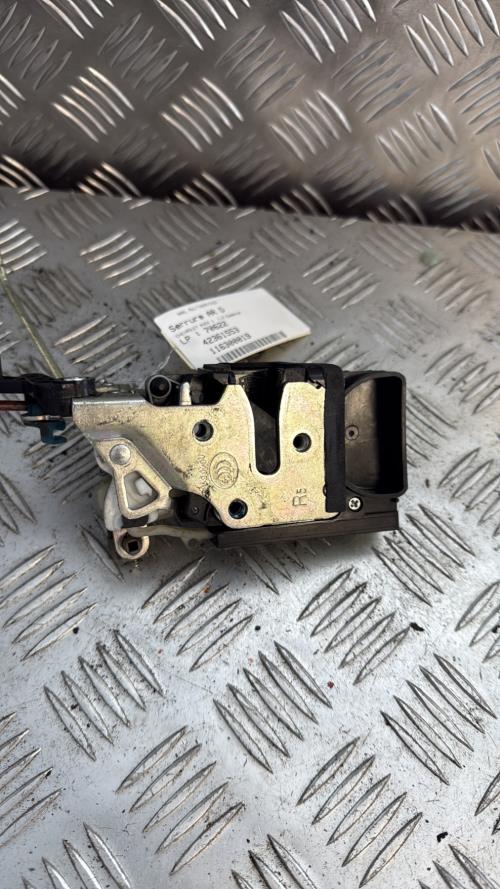 Serrure arriere droit CHEVROLET AVEO 1 Essence - Image 4