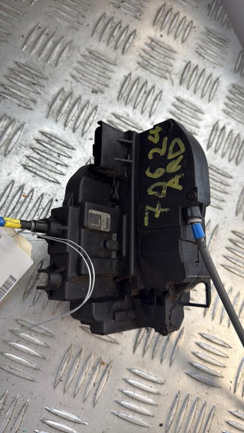 Serrure arriere droit NISSAN NOTE 1 PHASE 2 Diesel - Image 2