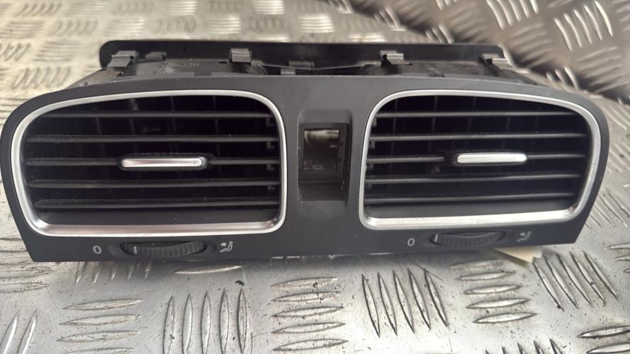 Aerateur tableau de bord VOLKSWAGEN GOLF 6 Diesel - Image 1