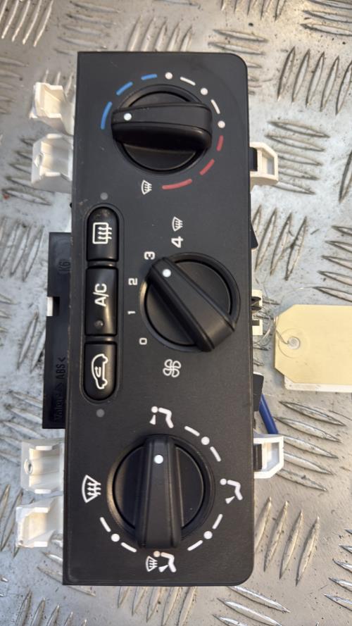 Commande chauffage CITROEN C3 1 PHASE 2 Diesel - Image 3