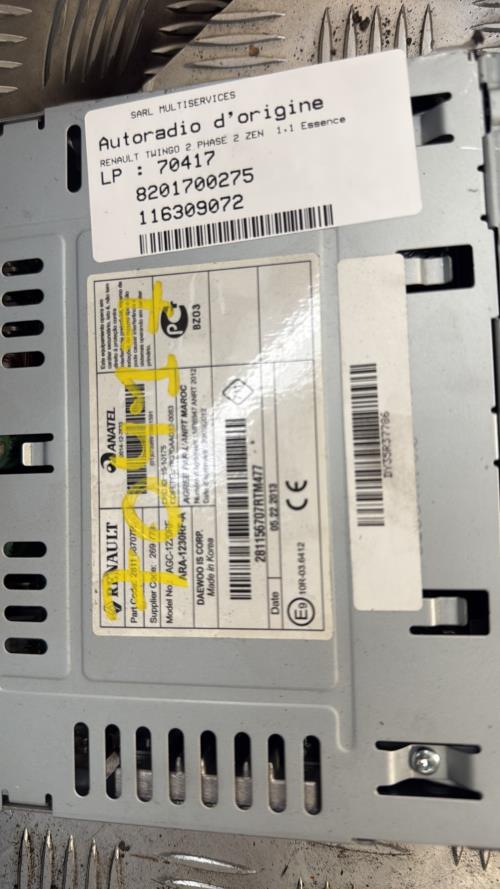 Autoradio d'origine RENAULT TWINGO 2 PHASE 2 Essence - Image 2