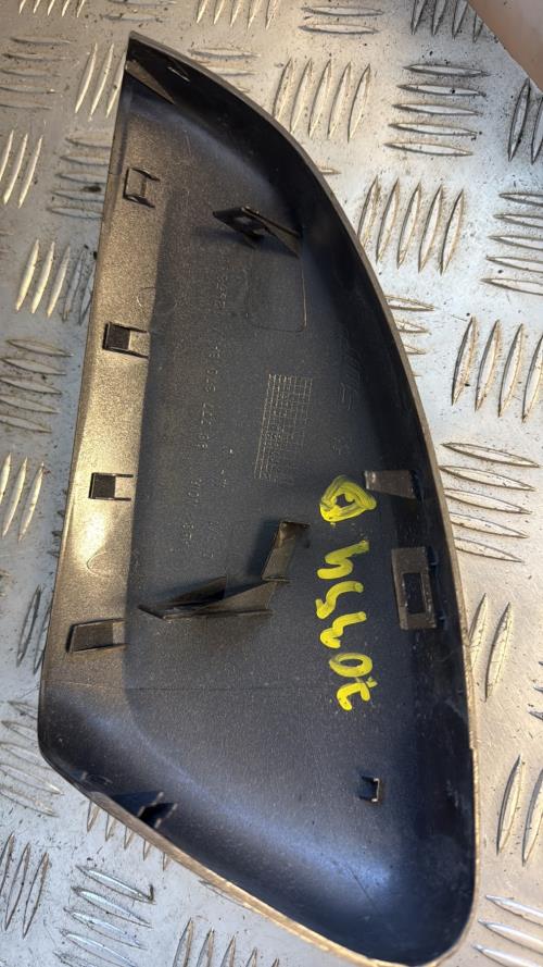 Coquille de retroviseur droit PEUGEOT 308 2 PHASE 2 Diesel - Image 4