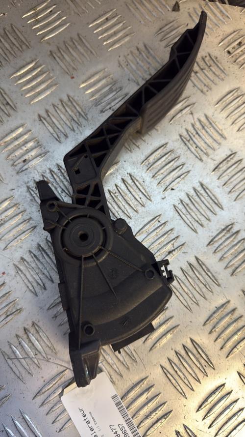 Pedale d'accelerateur DACIA SANDERO 1 Essence - Image 4