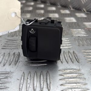 Commande de reglage hauteur de phare RENAULT LATITUDE Diesel - Image 1
