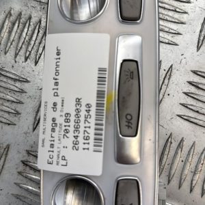 Eclairage de plafonnier RENAULT LATITUDE Diesel - Image 1