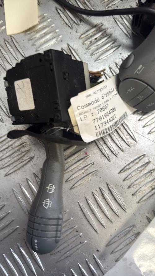 Commodo d'essuie glaces RENAULT TWINGO 1 PHASE 3 Essence - Image 1