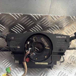 Com (Bloc Contacteur Tournant+Commodo Essuie Glace+Commodo Phare) OPEL CORSA D PHASE 2 Diesel - Image 1