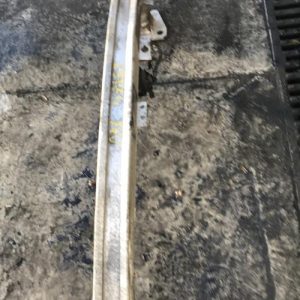 Renfort pare choc avant (traverse) RENAULT SCENIC 3 PHASE 3 Diesel - Image 1