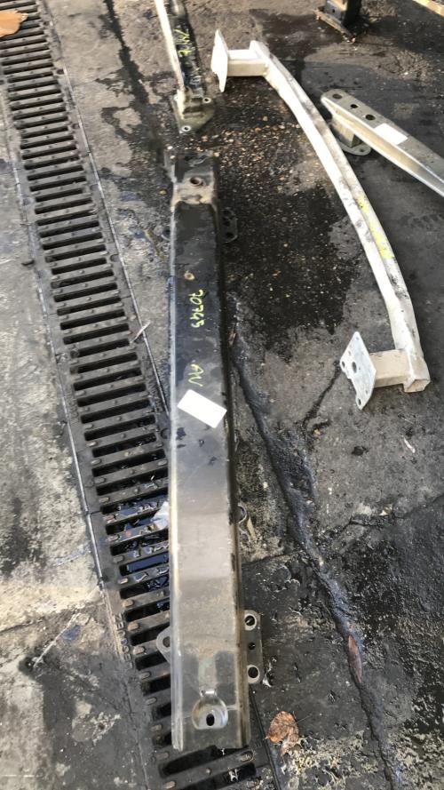 Renfort pare choc avant (traverse) RENAULT KANGOO 2 PHASE 1 Diesel - Image 2