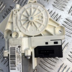 Moteur leve vitre arriere droit RENAULT LATITUDE Diesel - Image 1