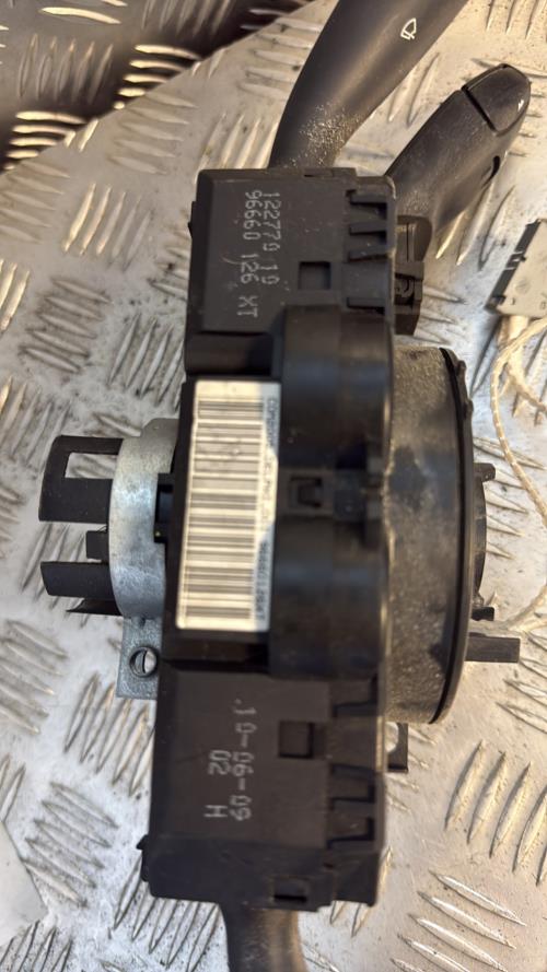 Com (Bloc Contacteur Tournant+Commodo Essuie Glace+Commodo Phare) PEUGEOT EXPERT 2 Diesel - Image 3