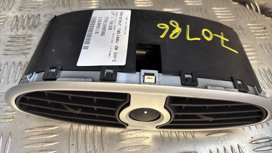 Aerateur tableau de bord RENAULT CLIO 3 PHASE 1 Diesel - Image 3