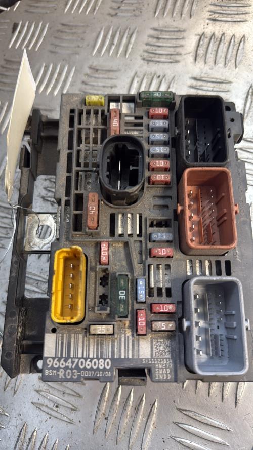 Boitier servitude moteur (BSM) PEUGEOT EXPERT 2 Diesel - Image 2