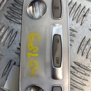 Eclairage de plafonnier RENAULT LATITUDE Diesel - Image 1