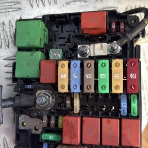 Boitier servitude moteur (BSM) PEUGEOT 2008 2 PHASE 1 Essence - Image 1