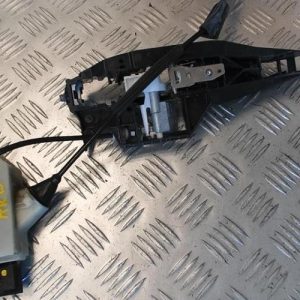 Serrure arriere droit VOLKSWAGEN POLO 5 PHASE 2 Essence - Image 1