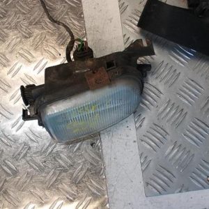 Anti brouillard droit (feux) MERCEDES CLASSE C 203 PHASE 1 Diesel - Image 1