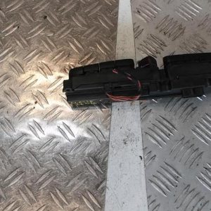 Bouton de warning MERCEDES CLASSE C 203 PHASE 1 Diesel - Image 1