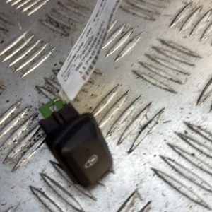 Commande de fermeture centralisee PEUGEOT 208 1 PHASE 2 Diesel - Image 1