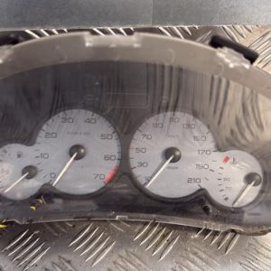 Compteur PEUGEOT PARTNER 1 PHASE 2 Essence - Image 1