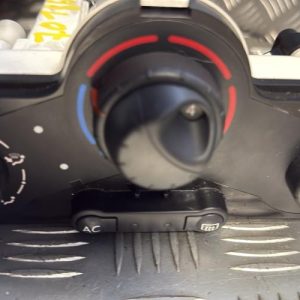 Commande chauffage RENAULT CLIO 3 PHASE 2 Essence - Image 1