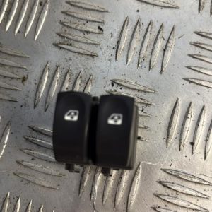 Interrupteur de leve vitre avant gauche RENAULT CLIO 3 PHASE 2 Essence - Image 1