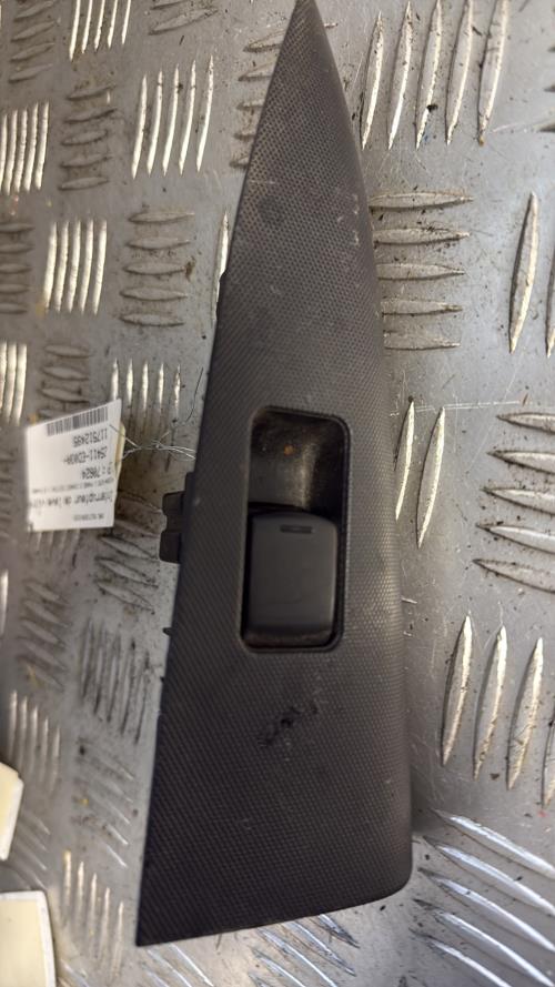 Interrupteur de leve vitre arriere gauche NISSAN NOTE 1 PHASE 2 Diesel - Image 2