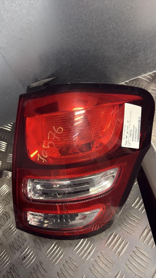 Feu arriere principal droit (feux) CITROEN C3 2 PHASE 1 Diesel - Image 3