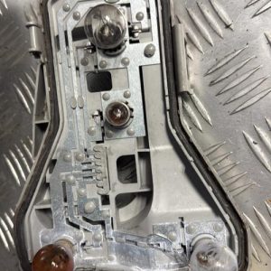 Platine feu arriere gauche VOLKSWAGEN POLO 4 PHASE 2 Diesel - Image 1