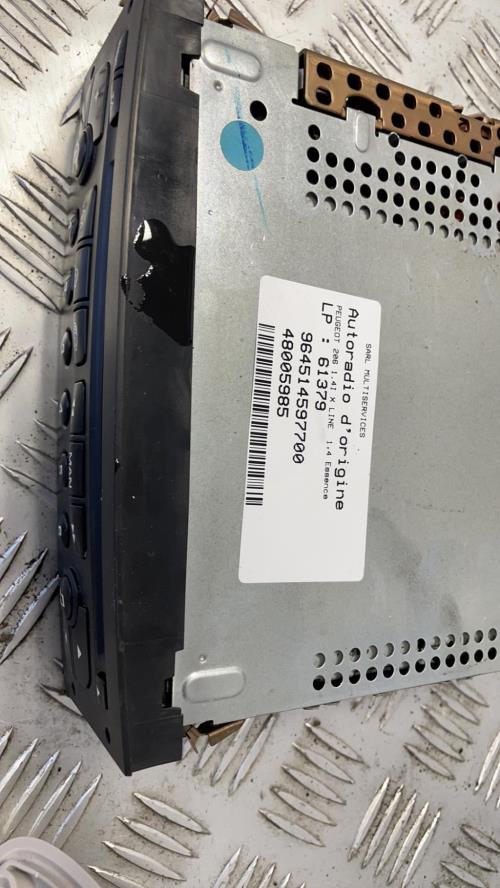 Autoradio d'origine PEUGEOT 206 PHASE 1 Essence - Image 1