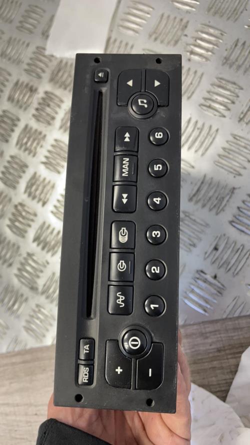 Autoradio d'origine PEUGEOT 206 PHASE 1 Essence - Image 3